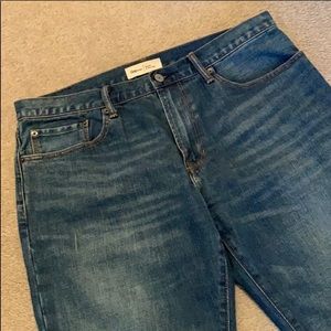Gap 1969 Men’s Straight Jeans